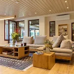 Lemont Chalet *